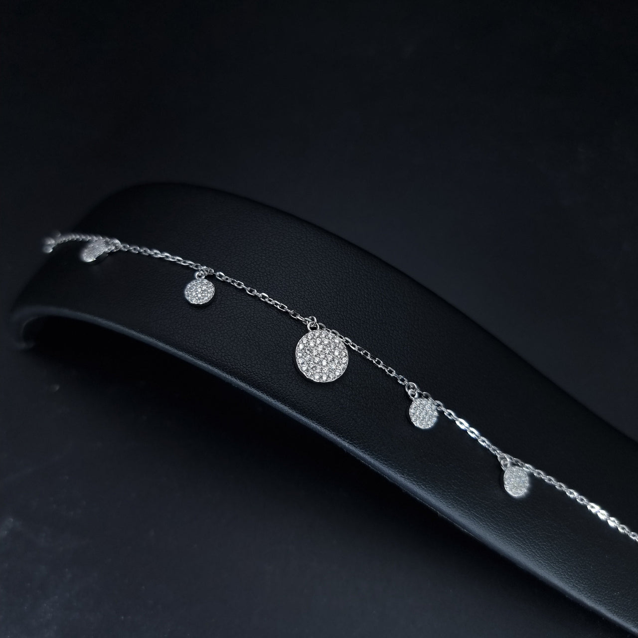 Clear Stones Circular Charms Braclet
