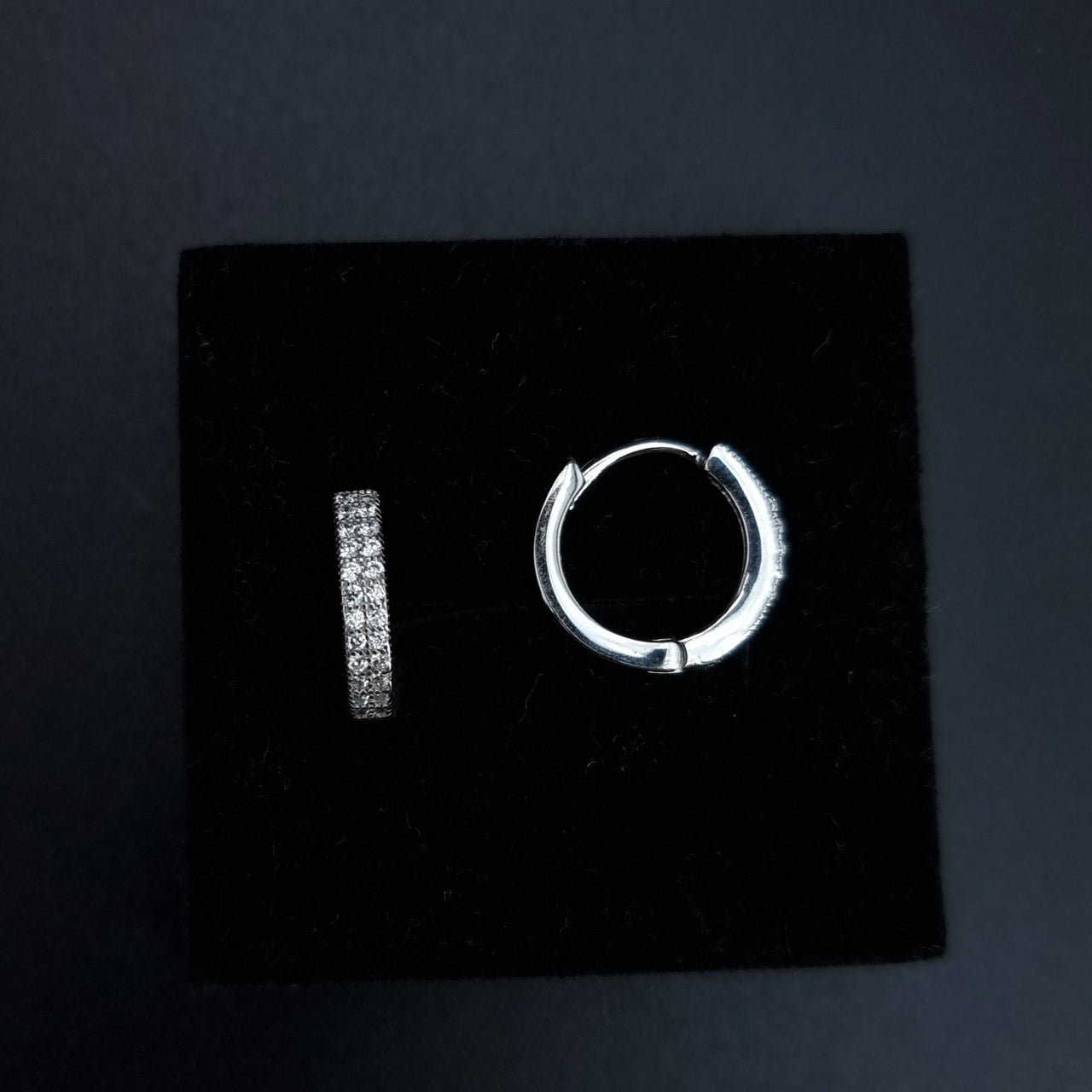 Clear Stones Hoop Earring SLPER0157