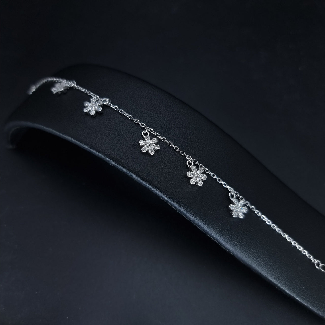 Clear Stones Snow Flakes Bracelet