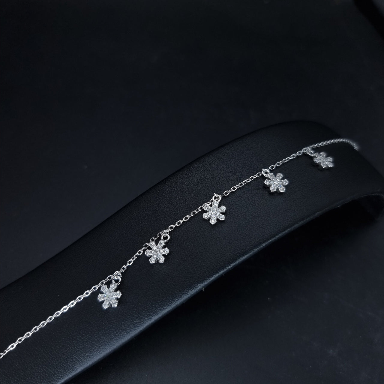 Clear Stones Snow Flakes Bracelet
