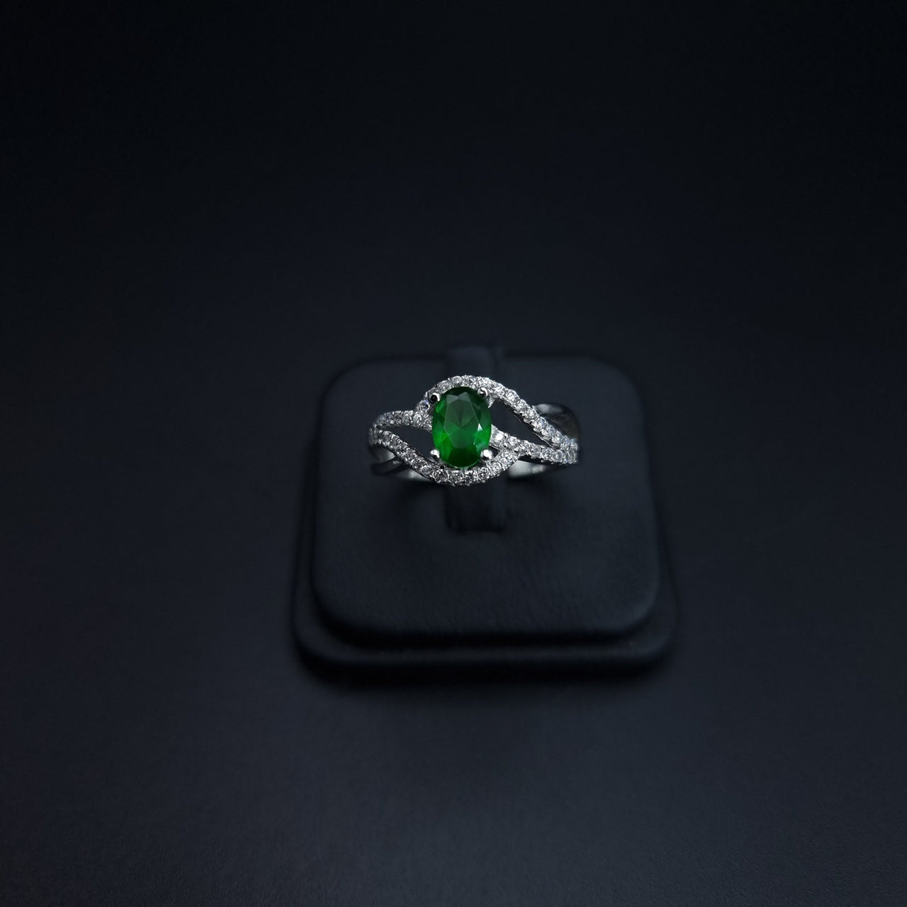 Green Zircon Stone Ring SLPRG0141