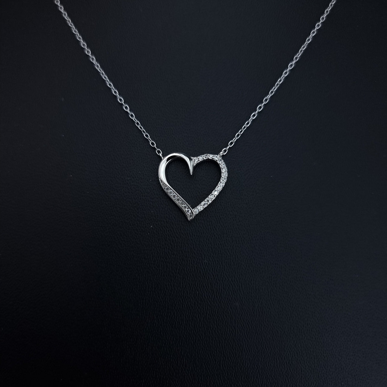Heart Clear Stons Necklace