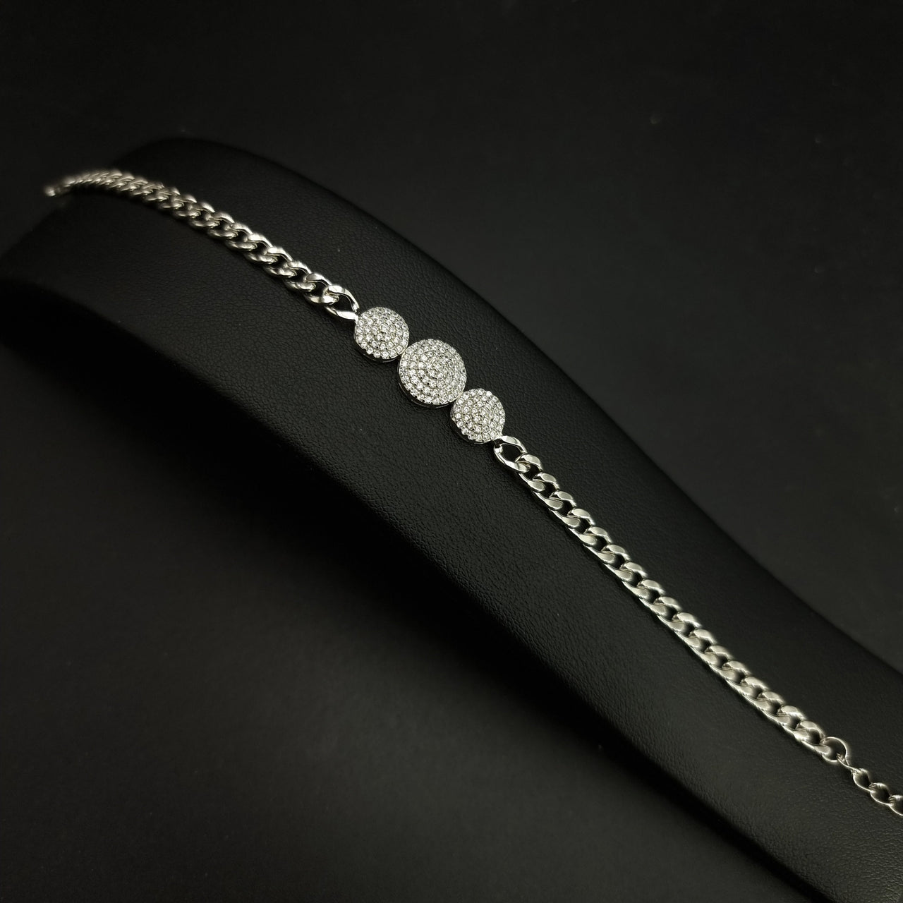 Trendy Clear Stones Bracelet 0191