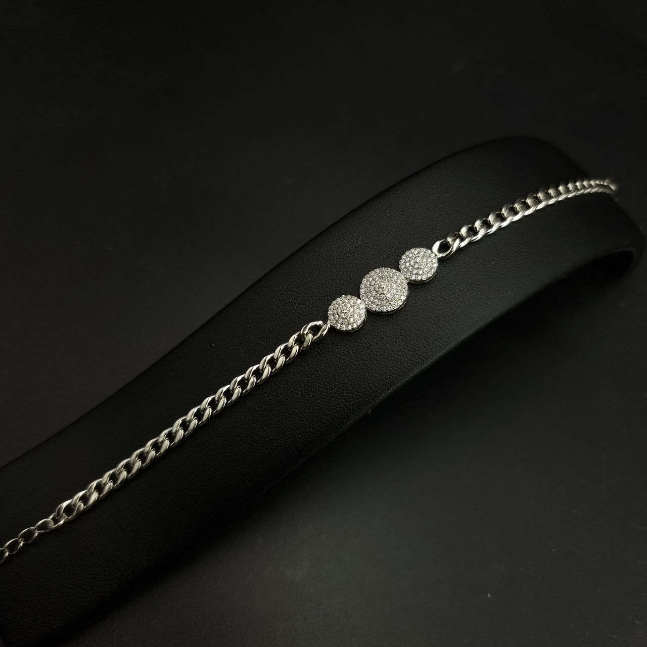 Trendy Clear Stones Bracelet 0191