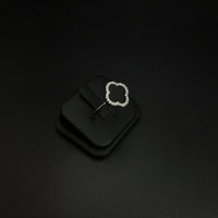 Thumbnail for Black 4 Leaves Flower Set