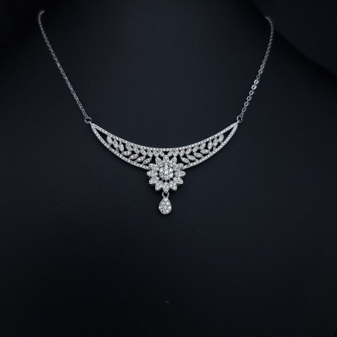 Luxury Clear Stones Special Occasions Set SLPST0183