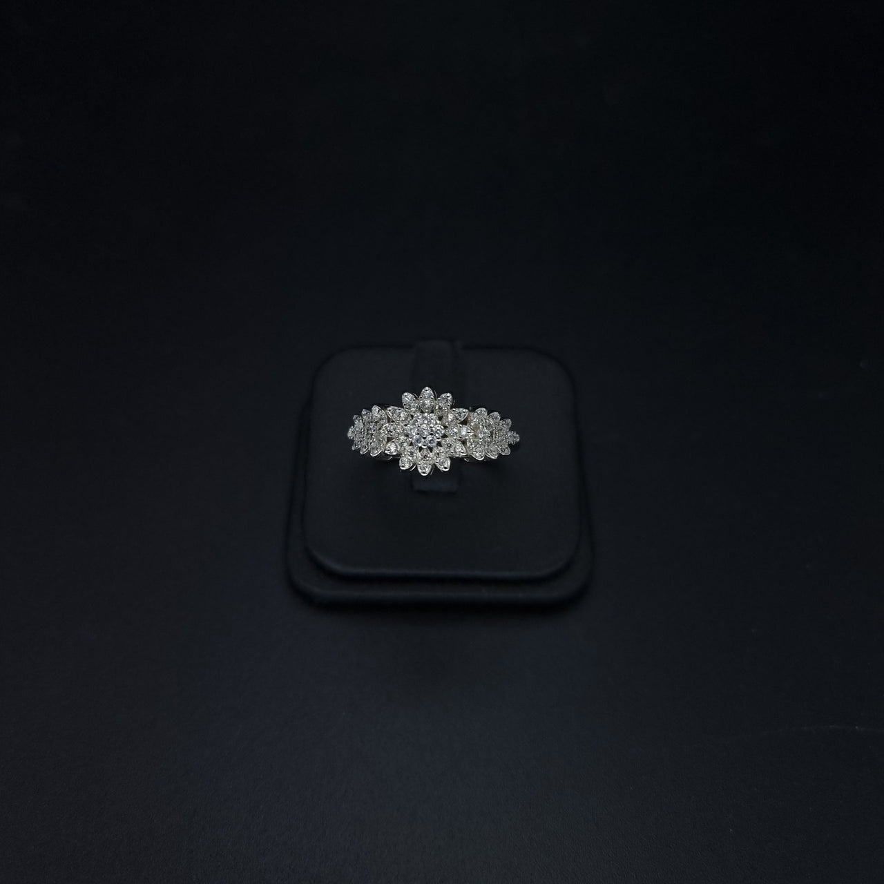 Luxury Clear Stones Special Occasions Set SLPST0183