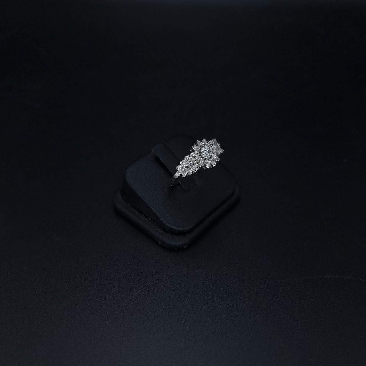 Luxury Clear Stones Special Occasions Set SLPST0183