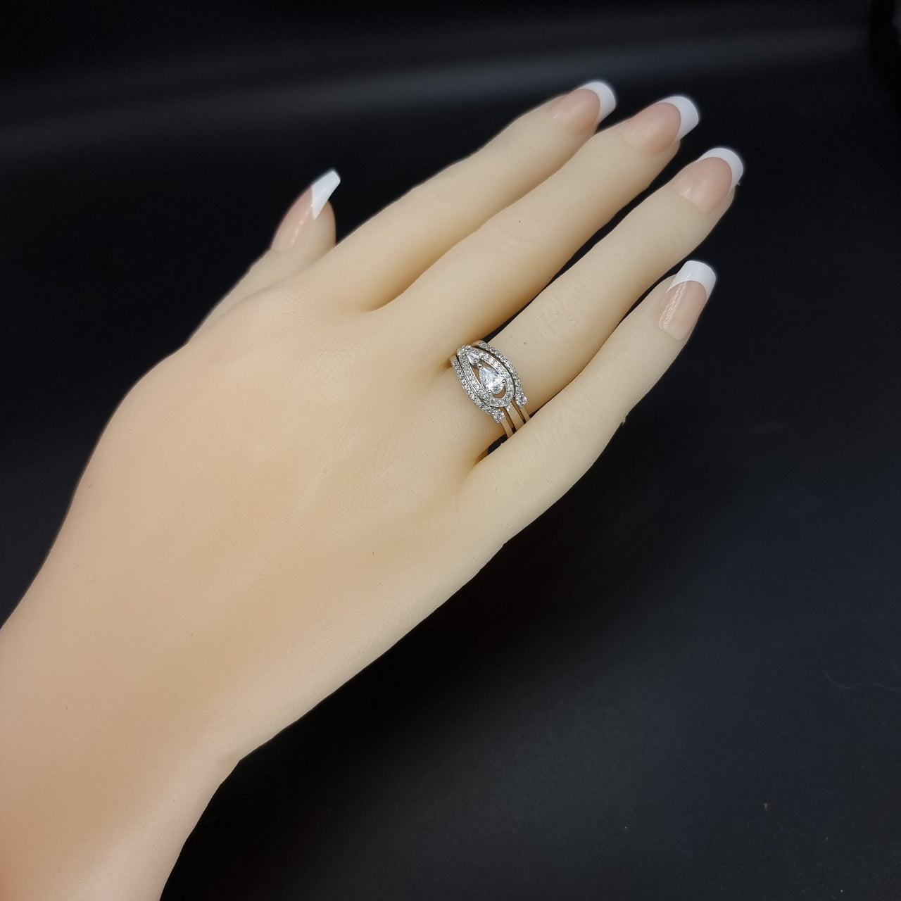Twin Wedding Ring With Zircon Stones