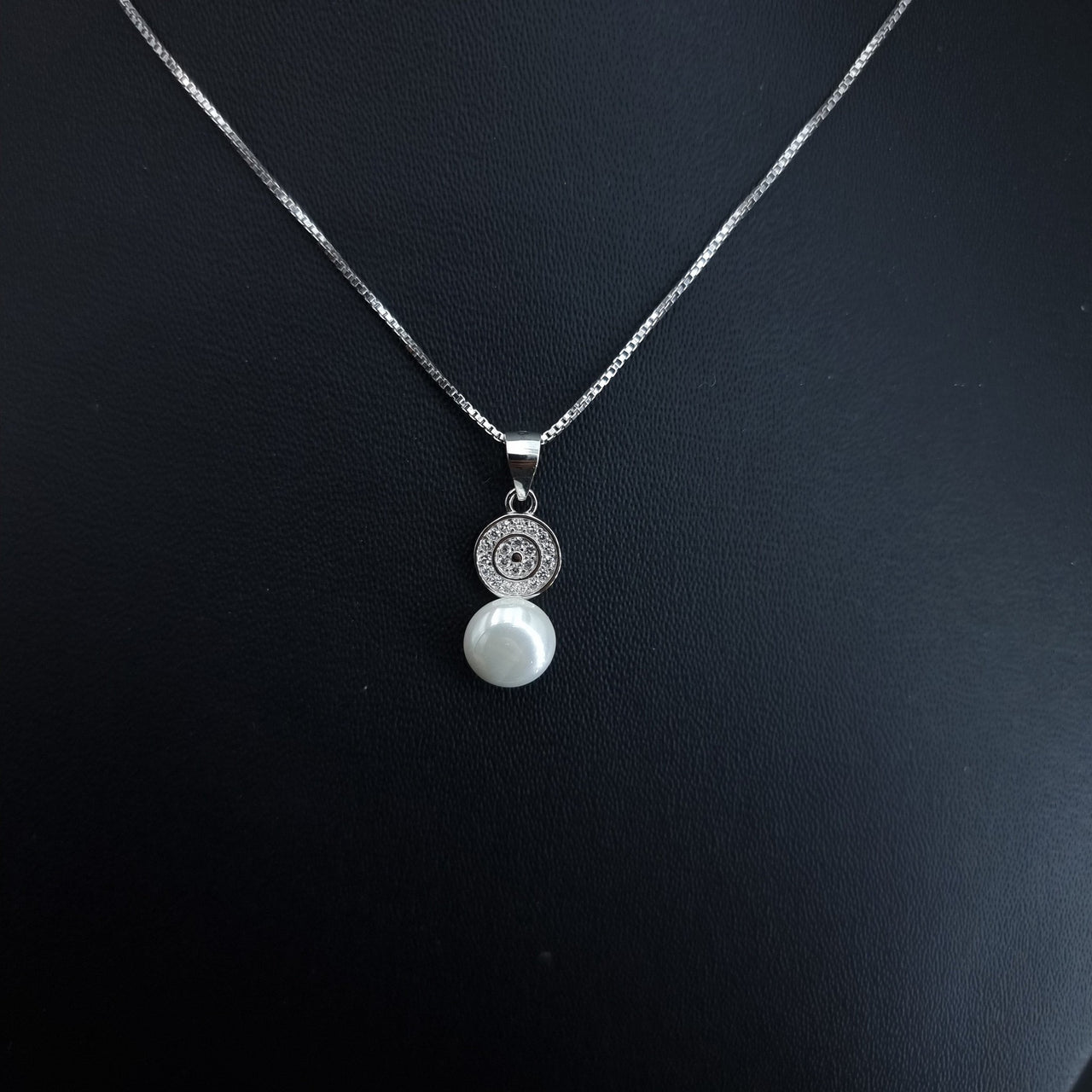 Fresh-water Pearl Necklace 316