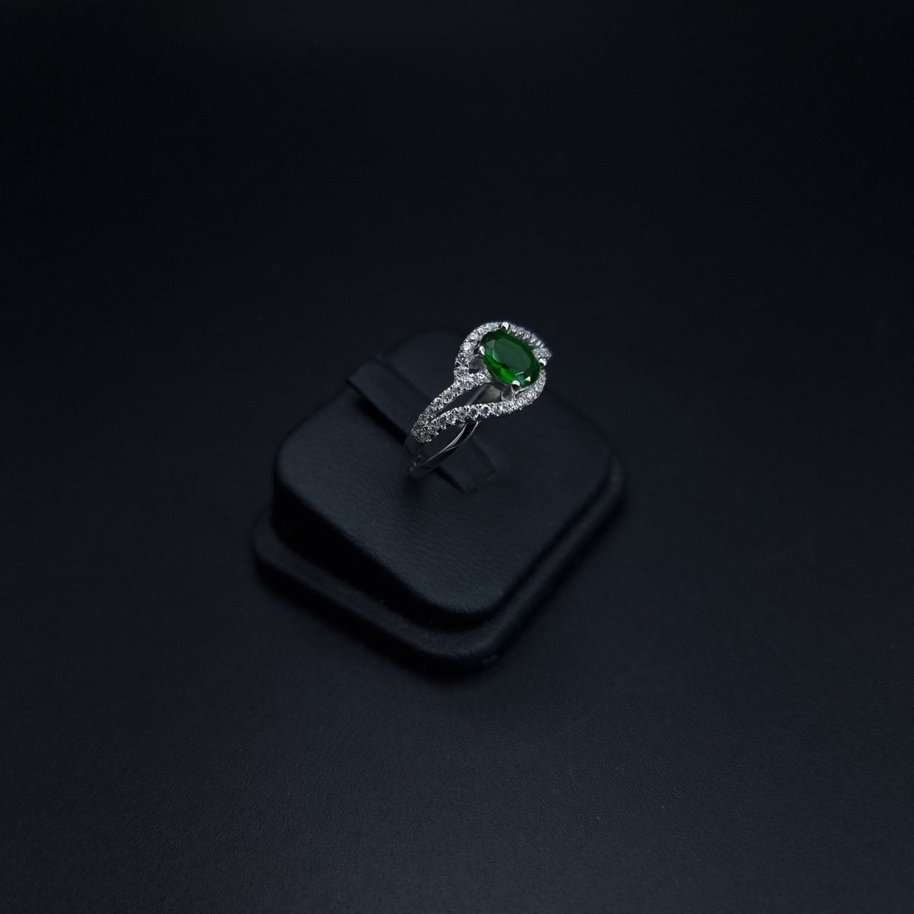 Green Zircon Stone Ring SLPRG0141