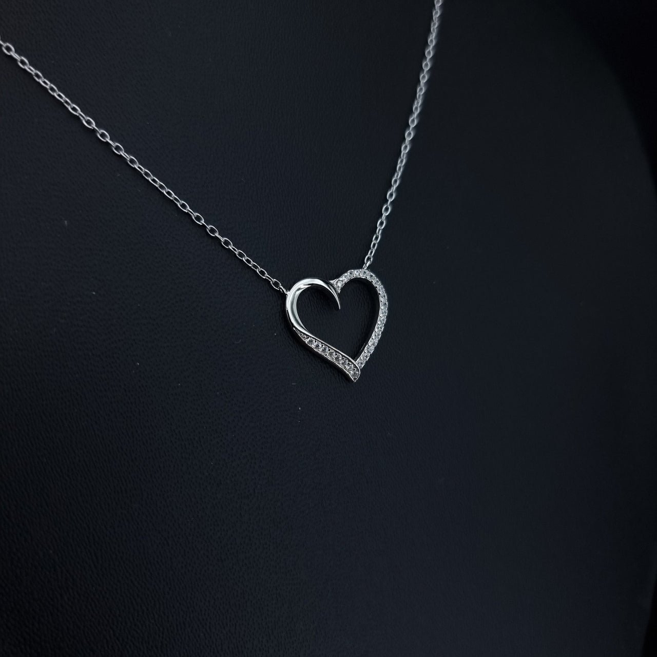Heart Clear Stons Necklace