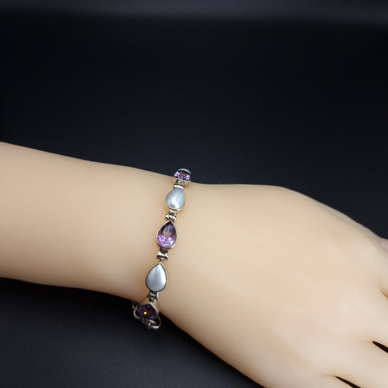 Natural Amethyst And Fresh-water Pearl Bracelet