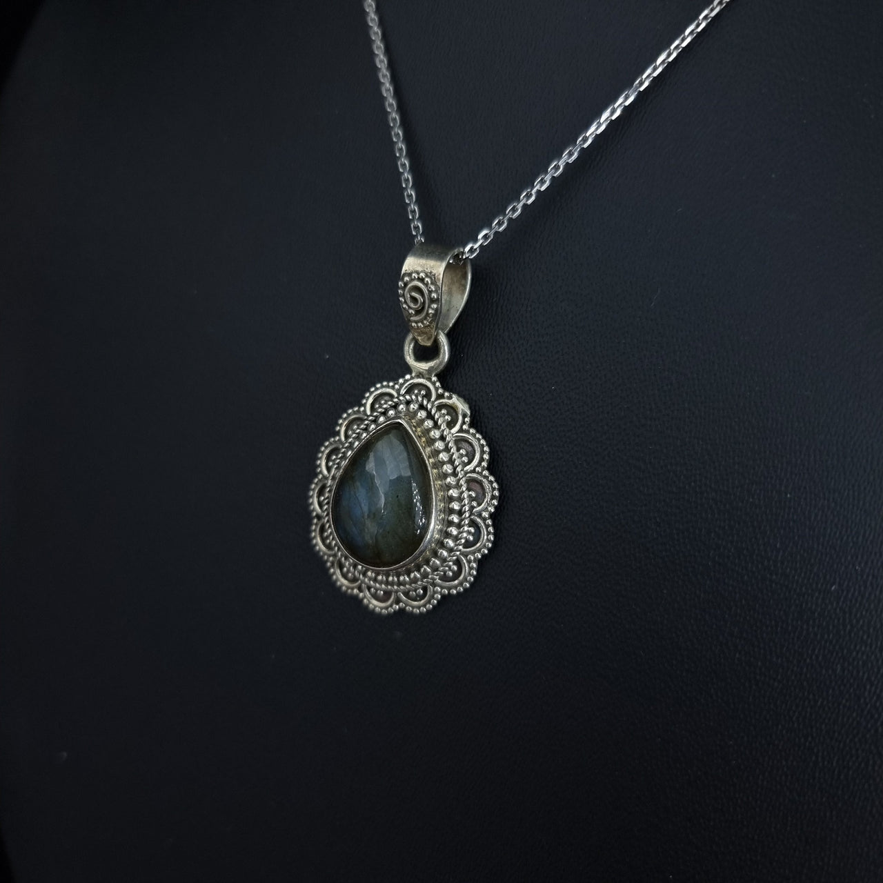 Natural Labradorite Stone Necklace