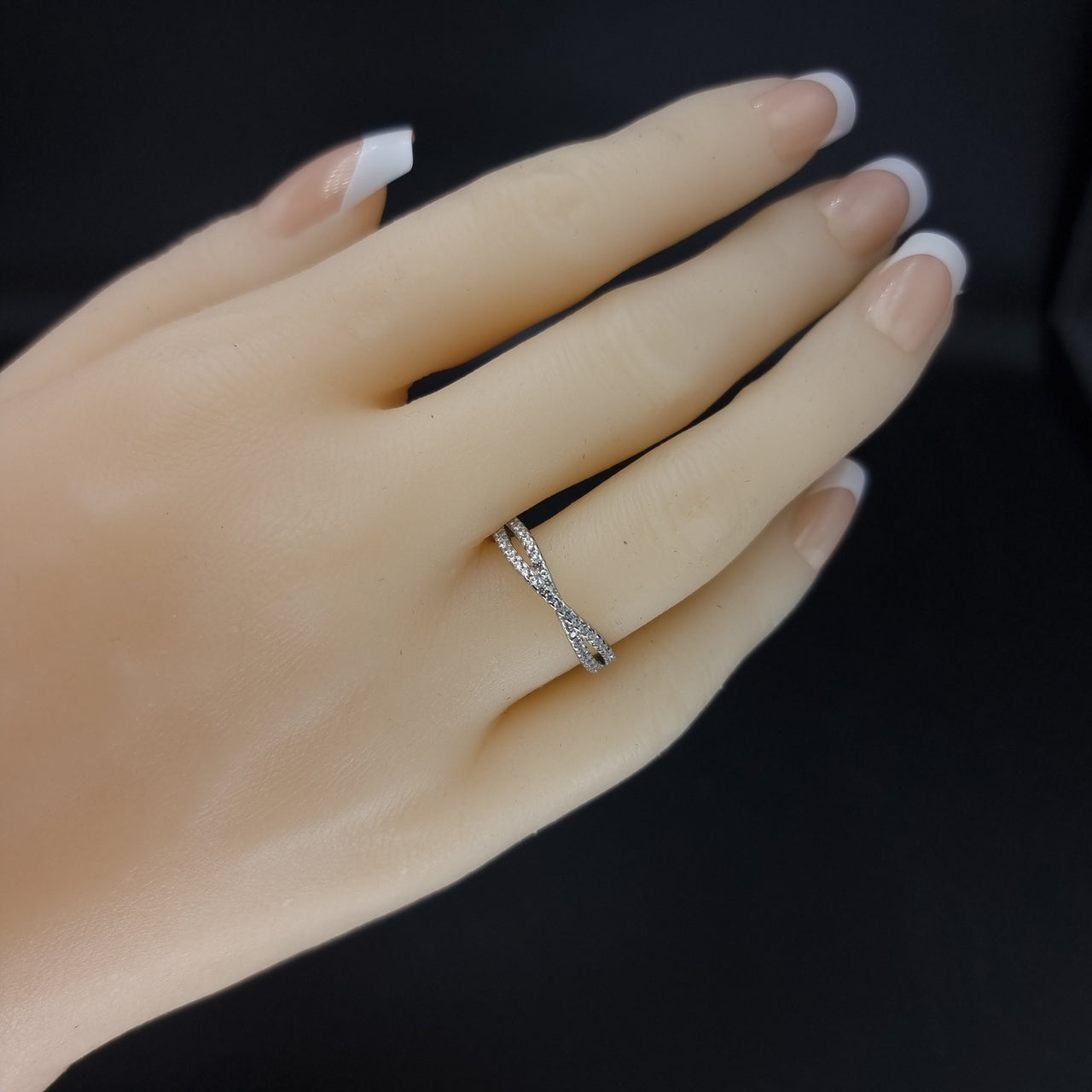 Clear Stones Braid Silver Ring