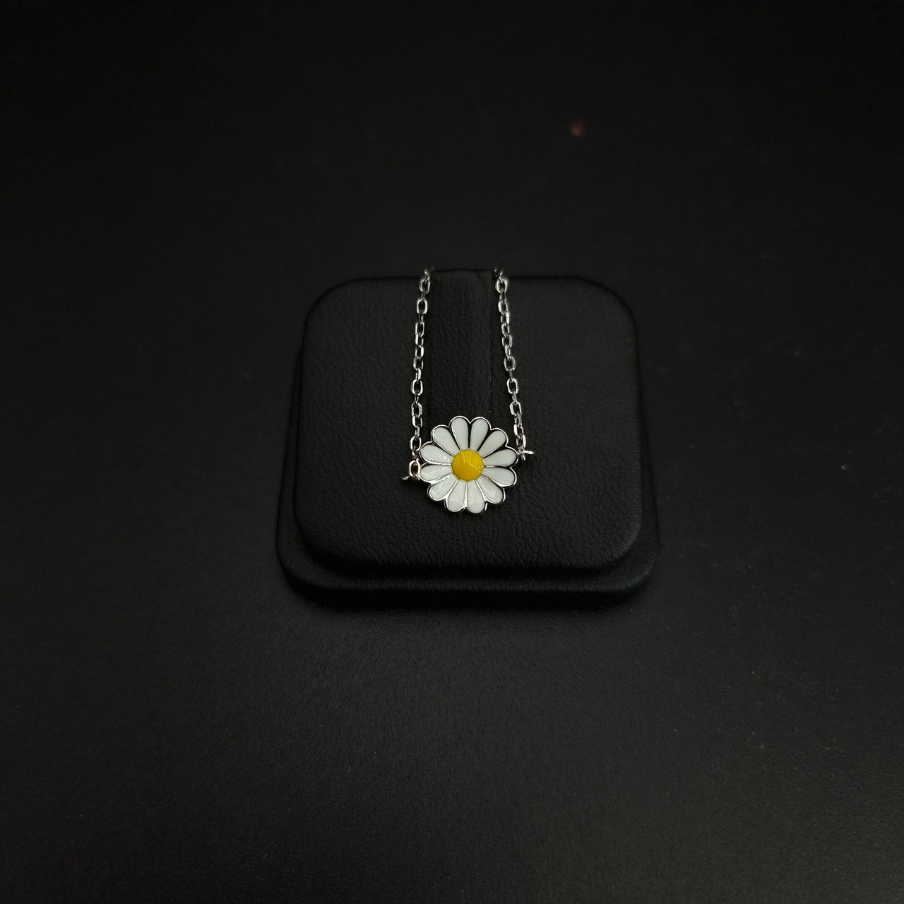 Daisy Flower Adjustable Size Ring