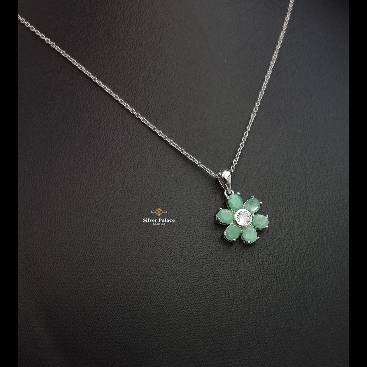 Natural Emerald Stones Pendant Necklace