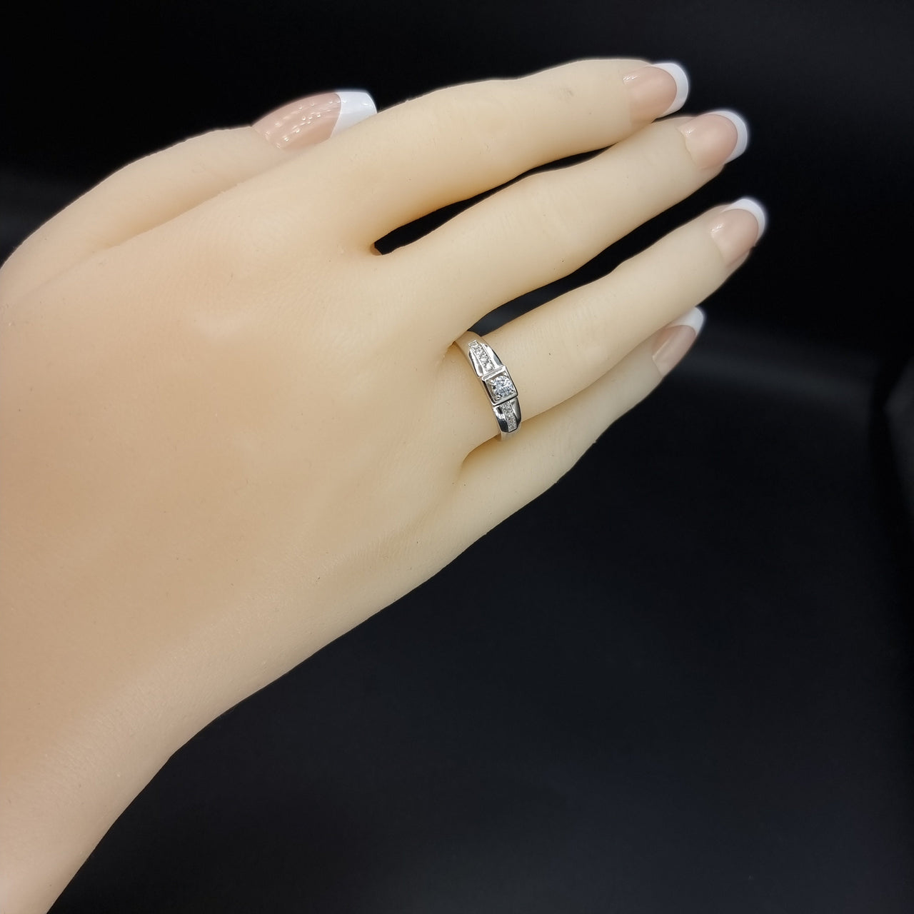 Wedding Ring With Zircon Stones SLPRG0101